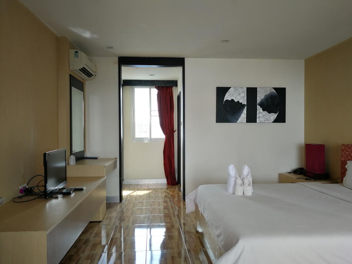 Panatara Hotel Chumphon Bagian luar foto