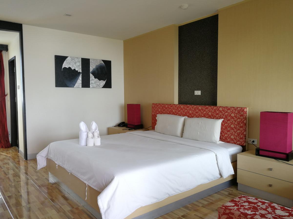 Panatara Hotel Chumphon Bagian luar foto